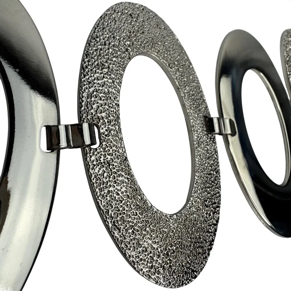 Vintage 1980s Silver-Tone Oval Link Statement Belt With Textured & Smooth Finish
